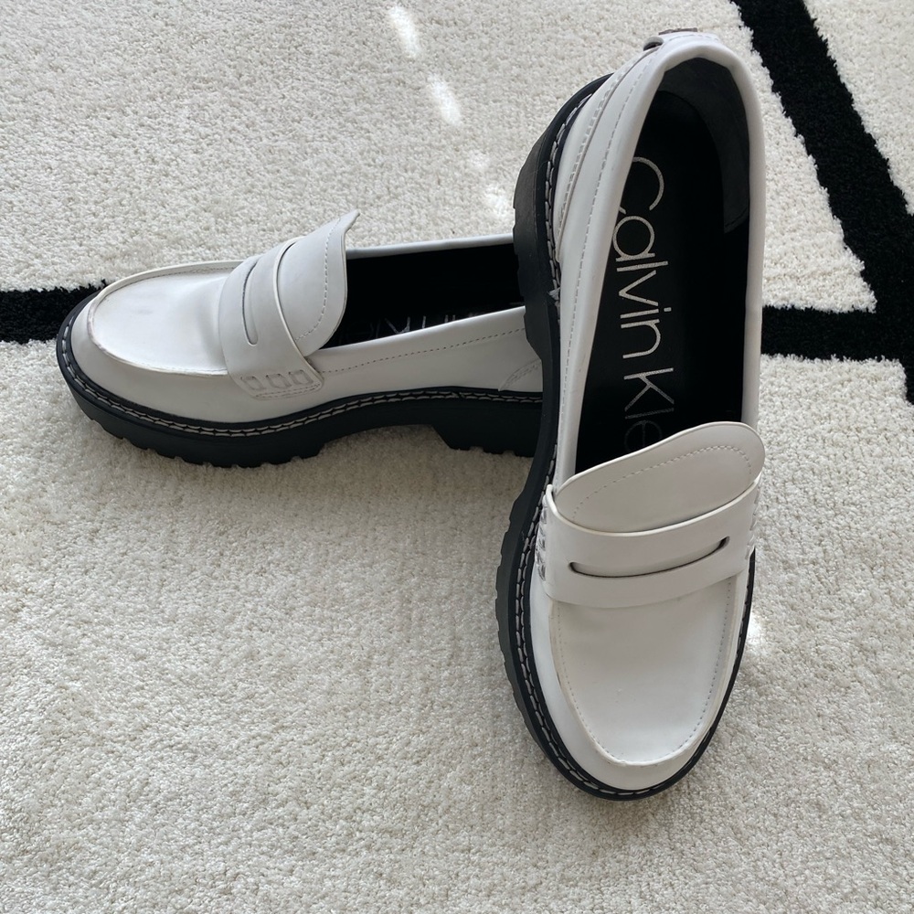 *SALE* Calvin Klein White Lug Sole Loafers!